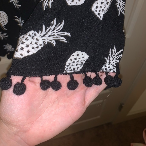 Pineapple Romper - Picture 2 of 3